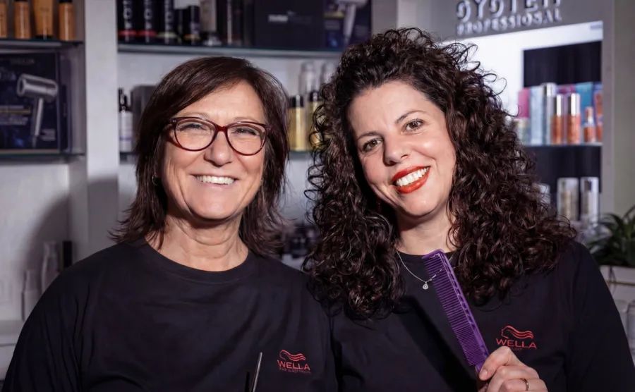 Le titolari del salone Rossi Parrucchieri a Montebelluna